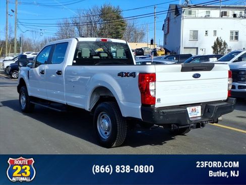 Used 2022 Ford F250 XL w/ Snow Plow/Camper Package image 5