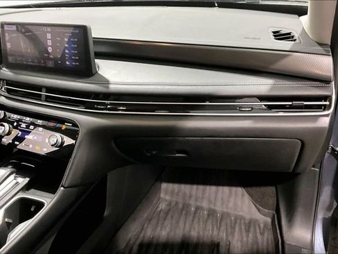 Used 2023 INFINITI QX60 Luxe image 28