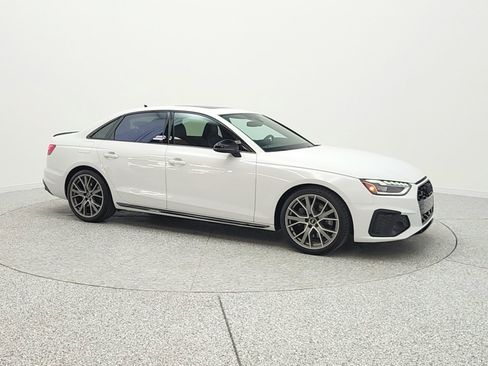Used 2023 Audi S4 Premium Plus w/ Premium Plus Package image 3
