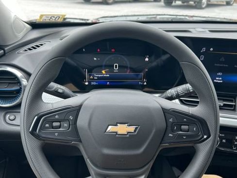 New 2026 Chevrolet Trax LT image 20