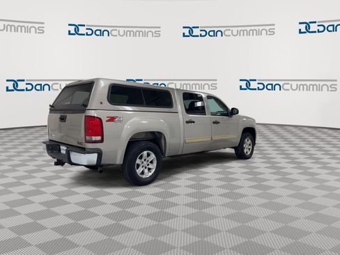 Used 2009 GMC Sierra 1500 SLE w/ Power Pack Plus AWD/4WD image 8