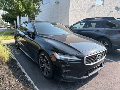 Used 2020 Volvo S60 T6 R-Design AWD/4WD image 3