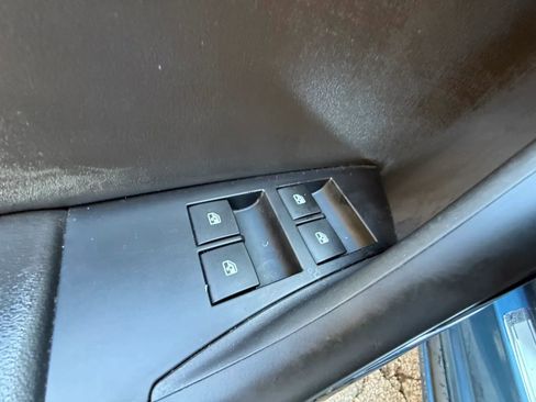 Used 2016 Buick Cascada Premium image 18