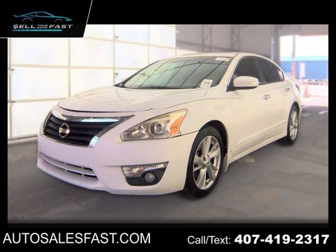 Used 2015 Nissan Altima 2.5 SL w/ Technology Package FWD image 1