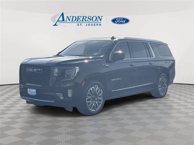 Used 2023 GMC Yukon XL Denali Ultimate AWD/4WD image 1