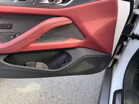 Used 2023 BMW i4 eDrive35 image 14