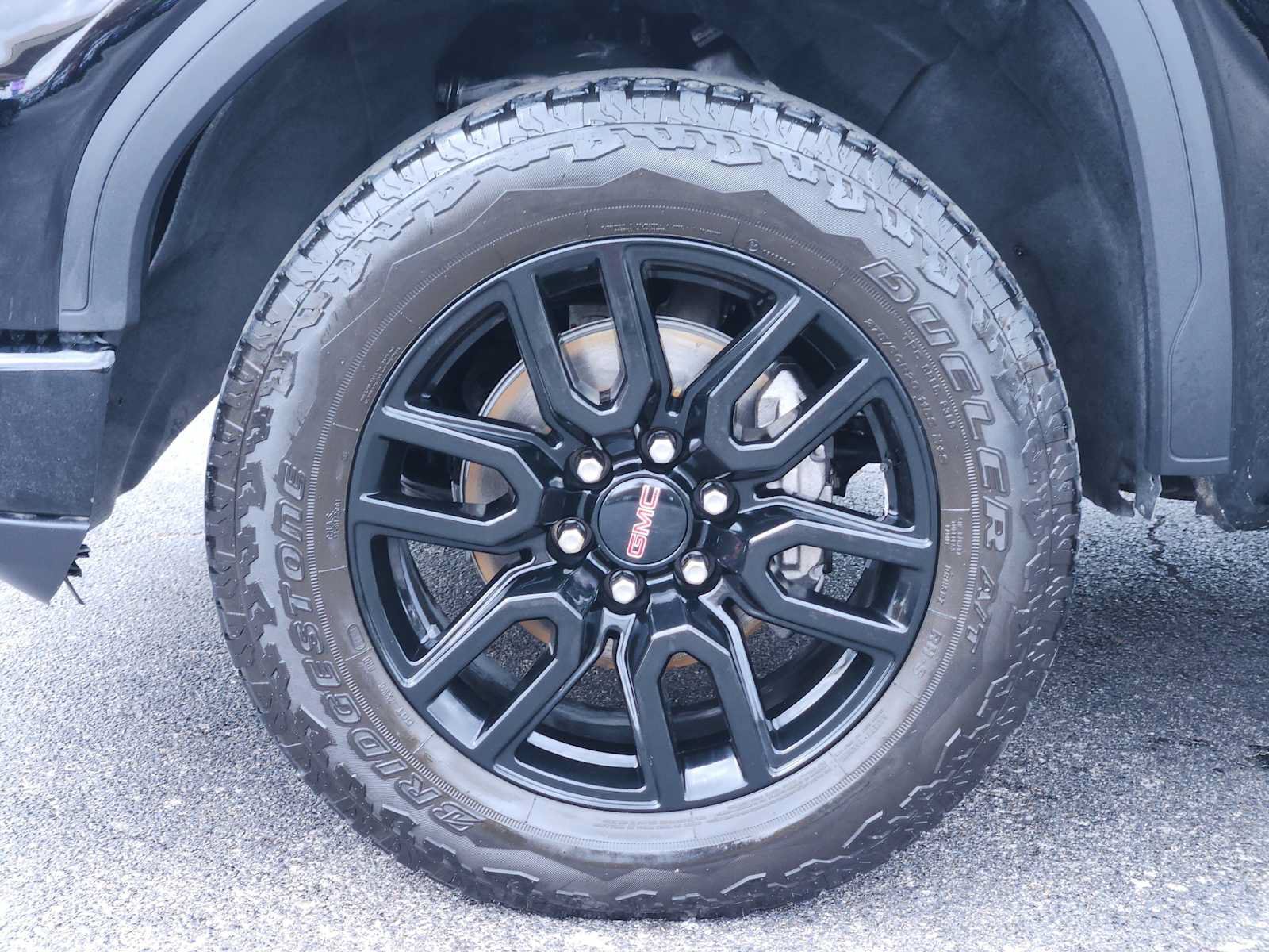 Used 2024 GMC Sierra 1500 Elevation w/ Elevation Premium Package AWD/4WD image 10
