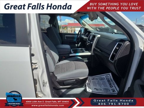 Used 2019 RAM 1500 Warlock AWD/4WD image 16