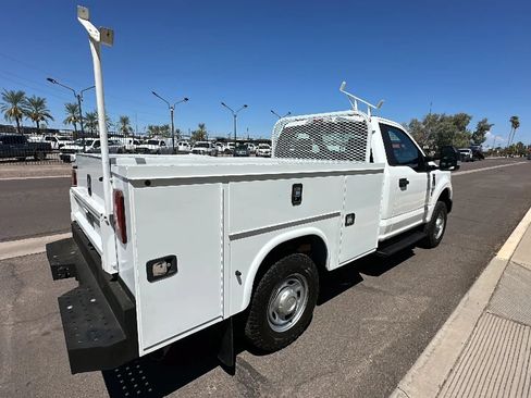 Used 2020 Ford F250 XL w/ Power Equipment Group AWD/4WD image 5