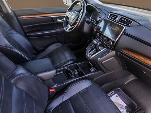 Used 2018 Honda CR-V Touring image 31