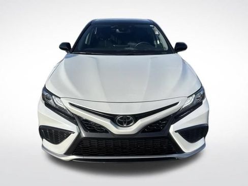 Used 2021 Toyota Camry XSE FWD image 8