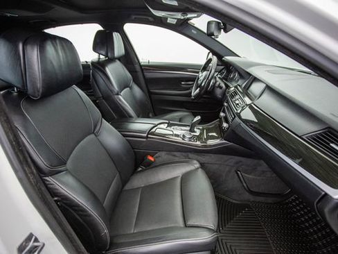 Used 2016 BMW 535i Sedan image 20
