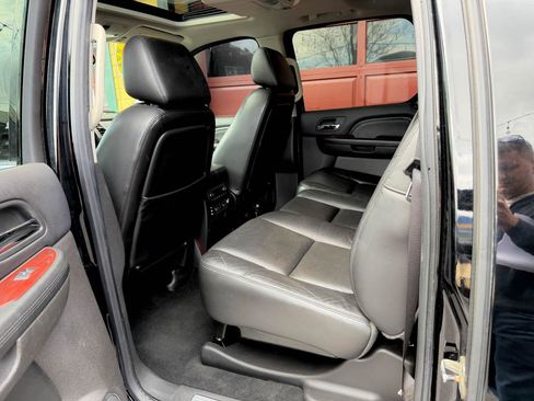 Used 2008 Cadillac Escalade EXT AWD/4WD image 15