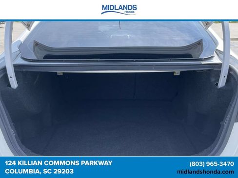 Used 2016 Ford Fusion SE w/ Equipment Group 201A FWD image 8