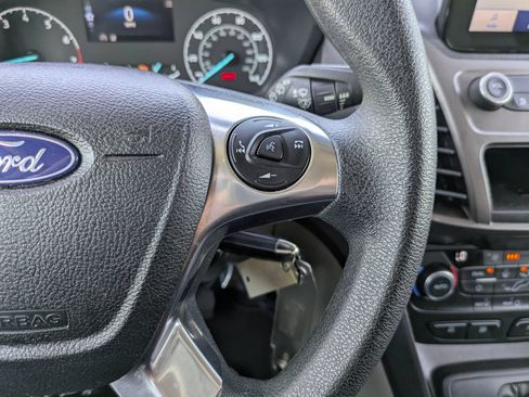 Used 2022 Ford Transit Connect XLT FWD image 30