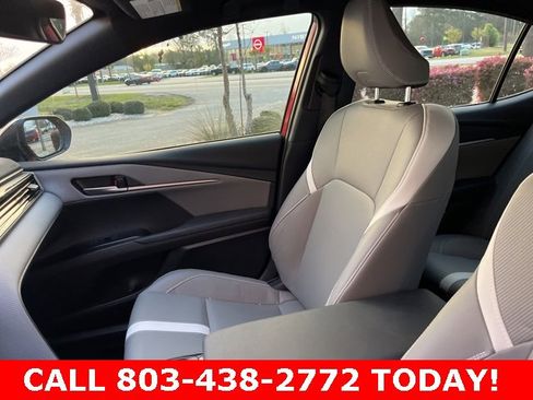 Used 2025 Toyota Camry SE w/ Multimedia Upgrade Package image 10