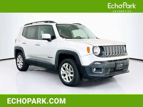 Used 2017 Jeep Renegade Latitude AWD/4WD image 1