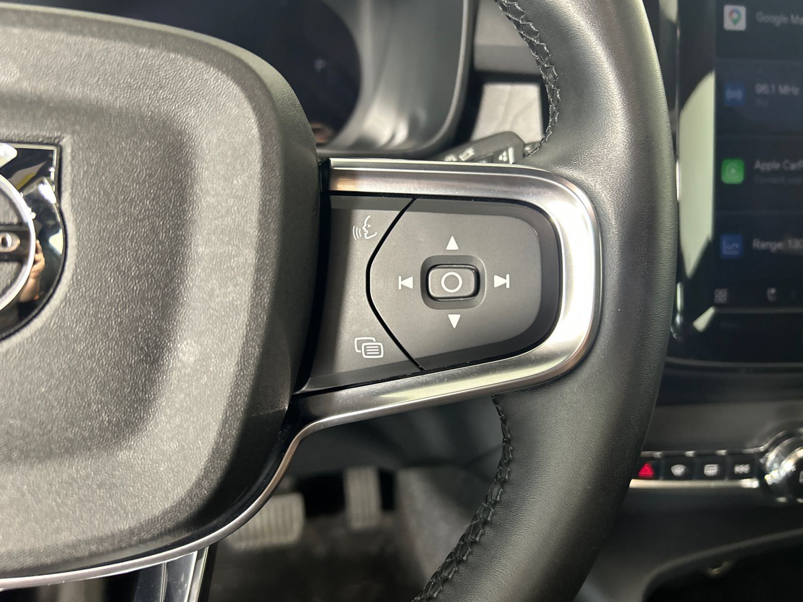 Used 2023 Volvo C40 P8 Recharge Plus AWD/4WD image 16