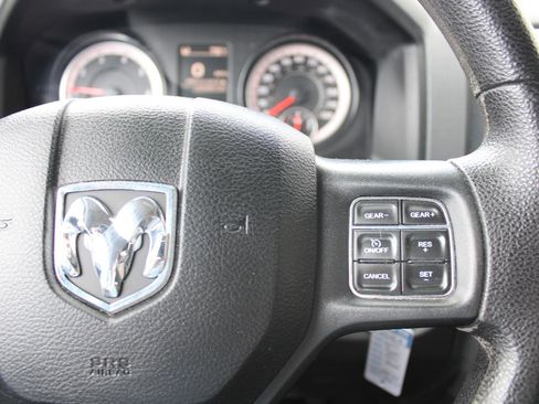 Used 2017 RAM 1500 Express w/ Black Ram 1500 Express Group image 16