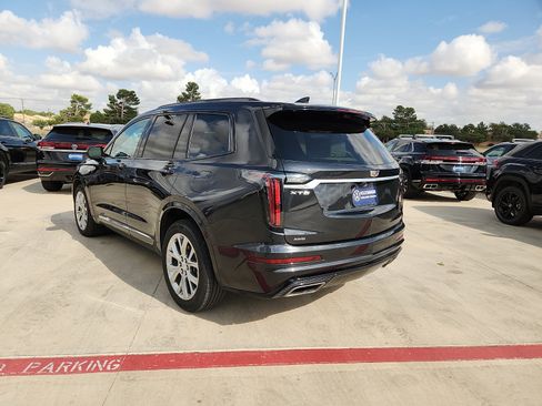 Used 2020 Cadillac XT6 Sport AWD/4WD image 5