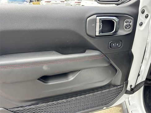 New 2025 Jeep Wrangler Rubicon image 30