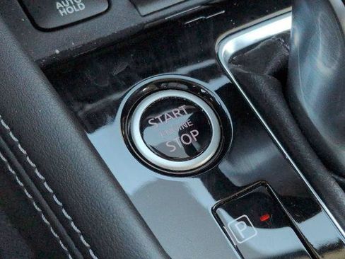 Certified 2023 Nissan Kicks SR w/ SR Premium Package FWD image 27