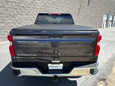 Used 2023 Chevrolet Silverado 1500 LT AWD/4WD image 6