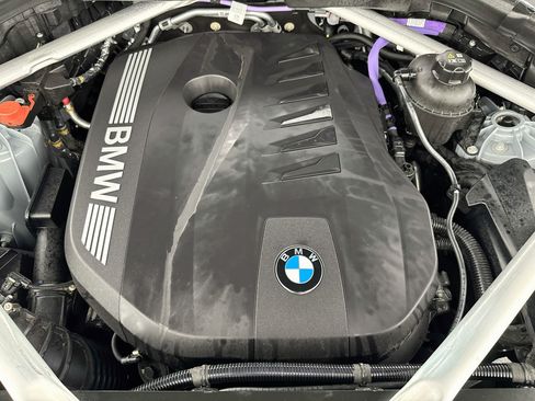 Used 2026 BMW X5 sDrive40i w/ M Sport Package RWD image 37