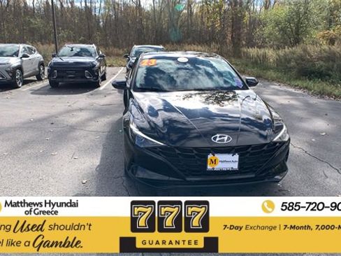 Used 2023 Hyundai Elantra SE image 8