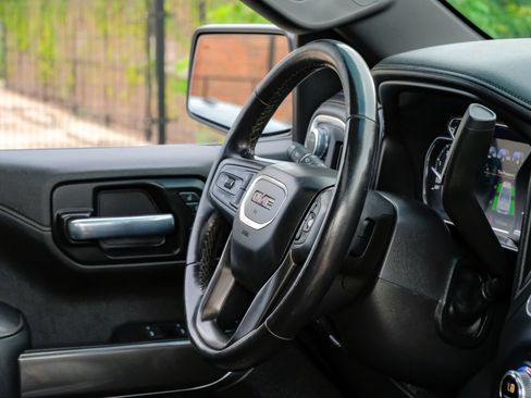 Used 2021 GMC Sierra 1500 AT4 w/ AT4 Value Package AWD/4WD image 17
