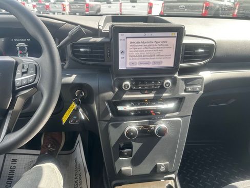 New 2025 Ford Explorer 4WD Police Interceptor image 20