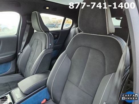 Certified 2023 Volvo C40 P8 Recharge Ultimate image 13