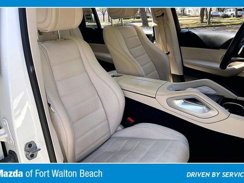 Used 2023 Mercedes-Benz GLS 580 4MATIC image 30