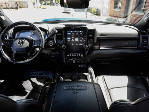Used 2024 RAM 3500 Limited w/ Night Edition AWD/4WD image 18