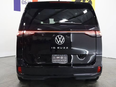 New 2025 Volkswagen ID. Buzz Pro S image 11