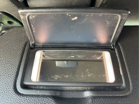 Certified 2018 Jeep Wrangler Unlimited Sport S image 33