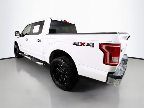 Used 2016 Ford F150 XLT AWD/4WD image 8