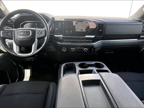 Used 2024 GMC Sierra 1500 Elevation AWD/4WD image 18