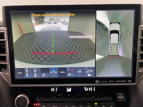 Used 2024 Toyota Tundra Limited image 23