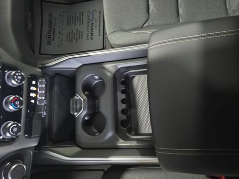 New 2026 RAM 1500 Big Horn w/ Night Edition image 25