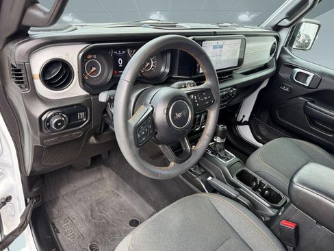 Used 2024 Jeep Wrangler Sport AWD/4WD image 4