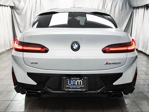 Used 2024 BMW X4 M40i w/ Premium Package image 5