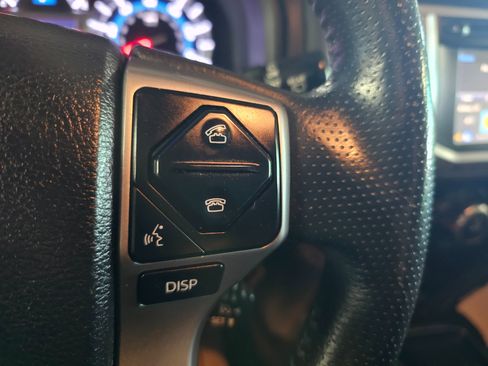 Used 2016 Toyota 4Runner RWD 4dr V6 SR5 (Natl) image 32