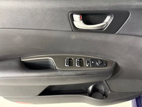 Used 2018 Kia Optima LX w/ 17" Alloy Wheels Package image 19