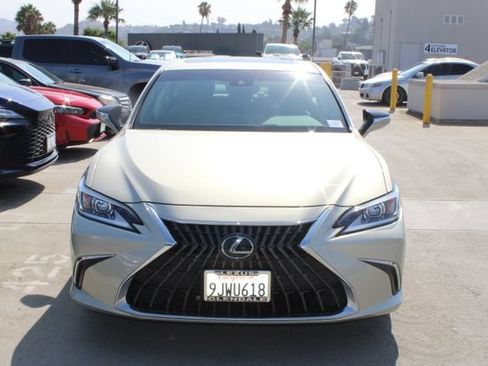 Certified 2024 Lexus ES 350 w/ Premium Package FWD image 2