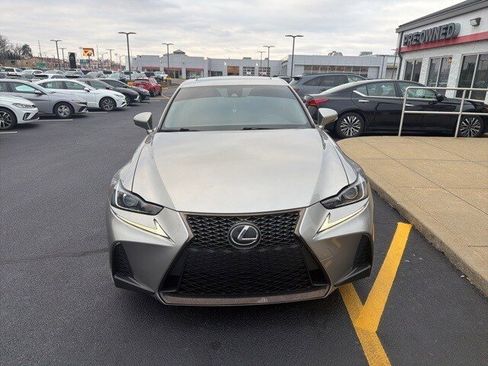 Used 2018 Lexus IS 350 AWD image 11