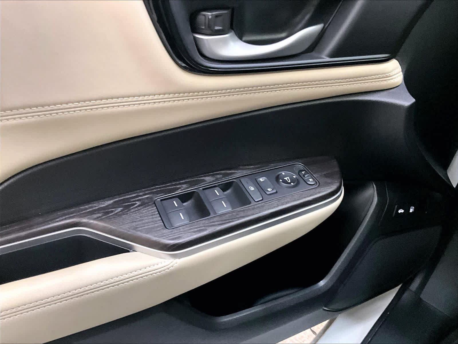 Used 2018 Honda Clarity Plug-In Hybrid image 34