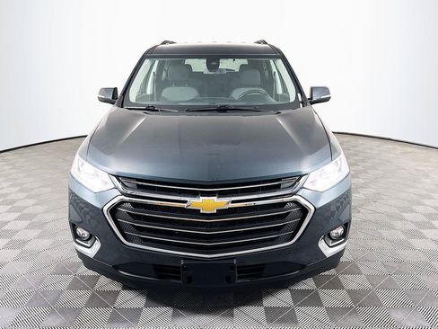 Used 2020 Chevrolet Traverse LT w/ LPO, Cargo Package AWD/4WD image 2