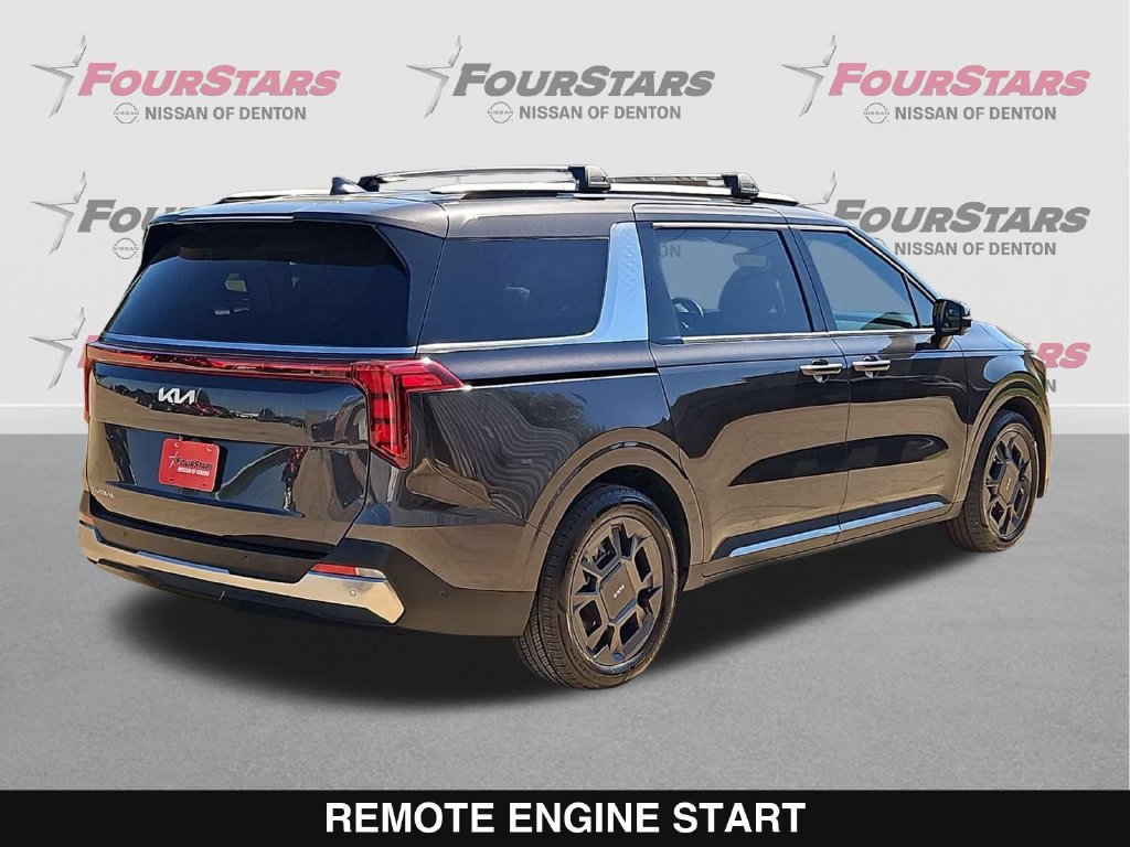Used 2025 Kia Carnival SX FWD image 4