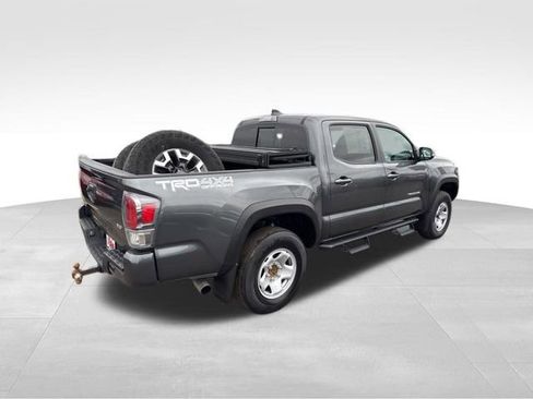 Used 2023 Toyota Tacoma TRD Off-Road w/ Advanced Technology Package AWD/4WD image 4